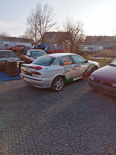 gumbalkan Most 2é23 alfa romeo 156 dova vaník