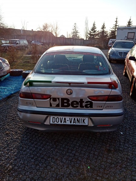 Alfa Romeo 156 dova vanik 