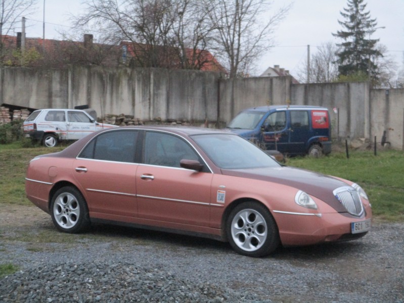 Lancia Thesis bicolore Itali Beta tools DoVa vanik