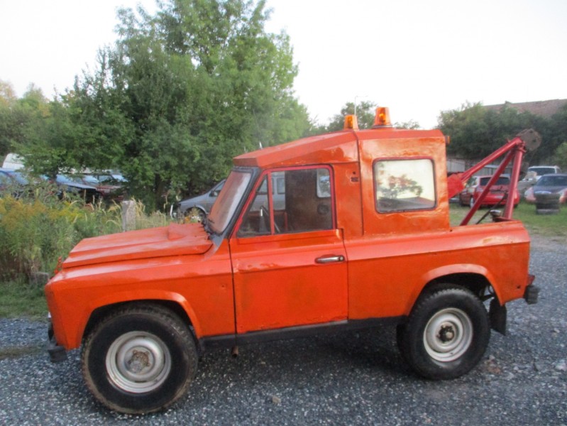 Vyprošťovací auto aro 240 odtahovka originál čsao praha rok 1986